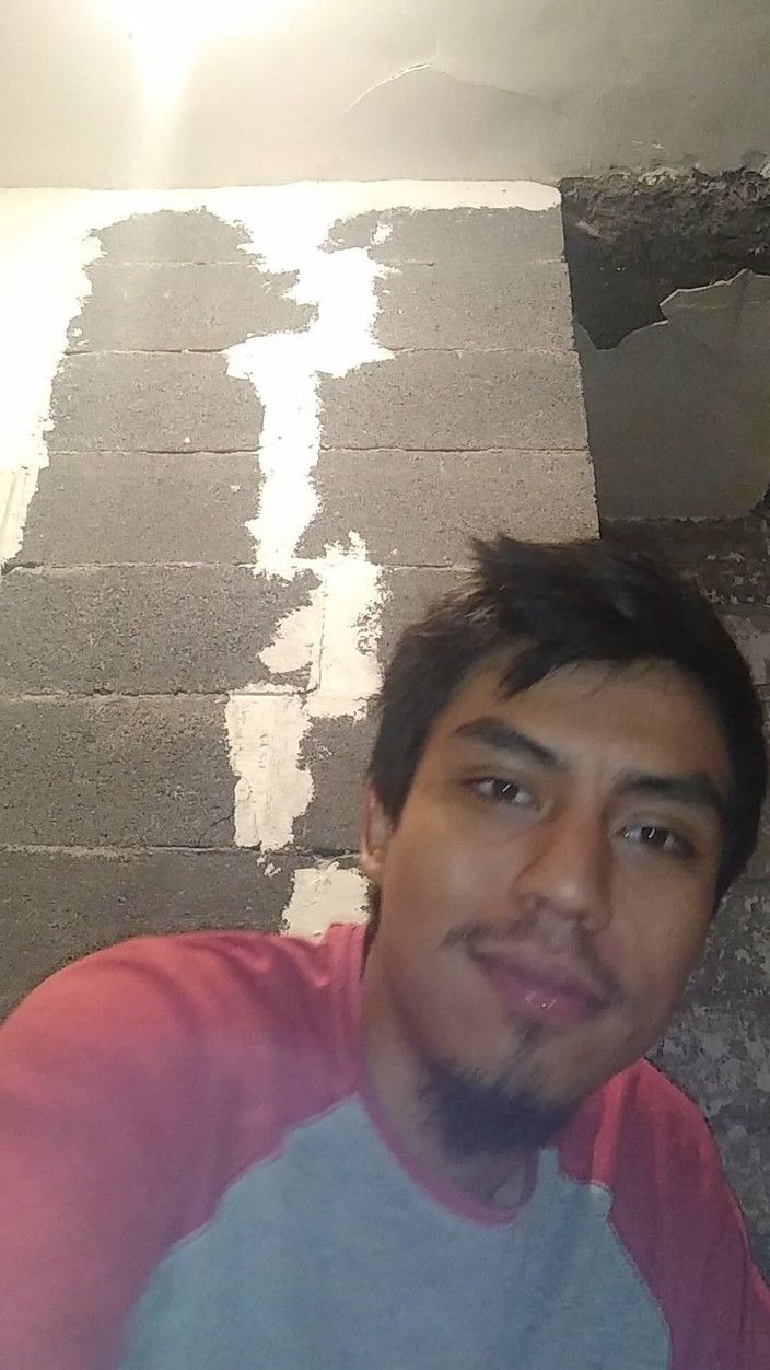 AlexAlejandro13: Jag vet att du gillar att se min kuk mycket