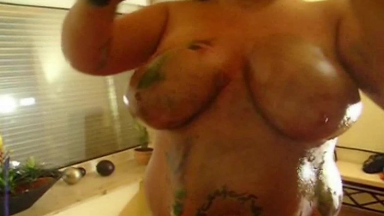 Master of porn: Horny with Finger Paints
