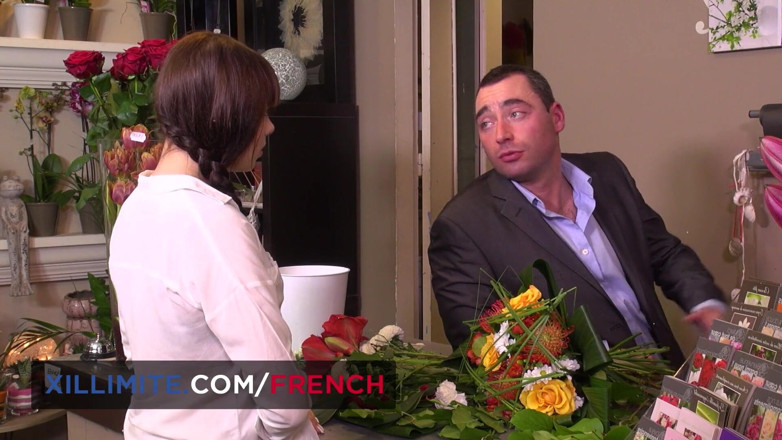 French girls at work: Seks bertiga dan dubur dengan 2 remaja Perancis