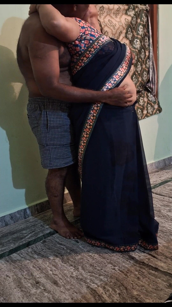 Sexy sindu: पड़ोसी के साथ साड़ी सेक्स में पत्नी
