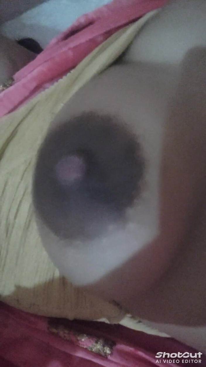 Dr_doom21: aduhai tante seksi ji si tante seksi dengan aduhai ini...