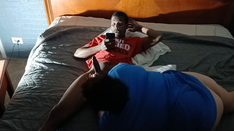 Big uhaul: Natte keel, koningin Lynn, krijgt haar sperma diep in haar...