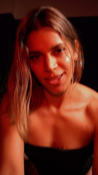 My Stepsister Stroked My Penis Without Knowing What Would Come Next...