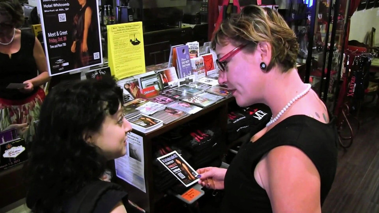 Erotic Club: 20361- lesbianas y parejas maduras toman el control - chicas jóvenes...