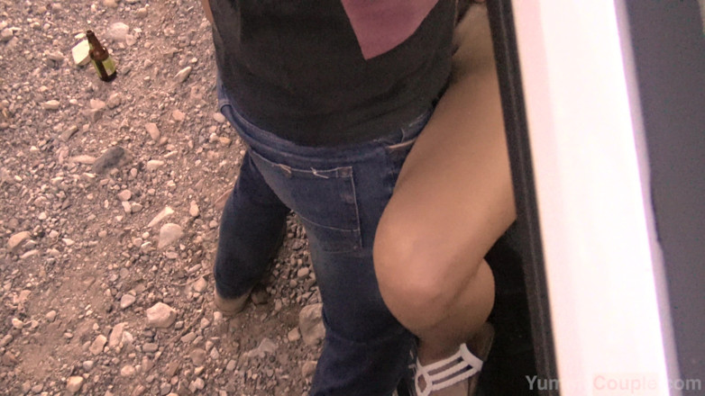 Yummy Couple: Mustang Sally futută și umplută de spermă