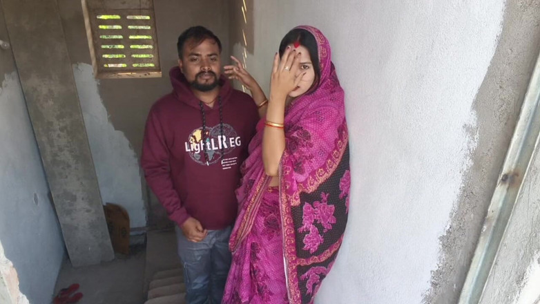 Sona bhabhi: mere pati mujhe chod nahin sakte! kripya aao vah ghar...