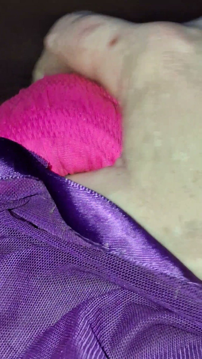 Pantygee: Kencing super pagi-pagi