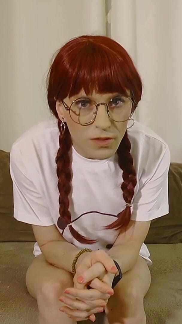TV_Helena: Tranny Brat Wants Big Cocks! Your Tiny Cock Is Only...