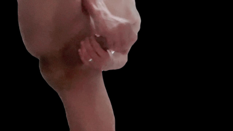 Naughty Cock: Masturbasi sambil berdiri