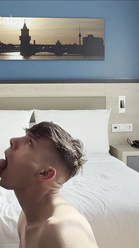 Fuck the Twink - Tommy Baby
