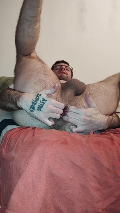 CcCrRr3321: Toccandomi, mi sto preparando per una buona sessione di fisting