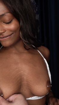 Rubbing and Cumming on Rhae
