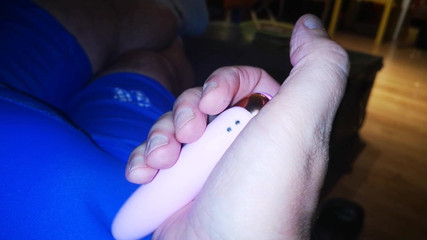 Monster_Meat_: 在氨纶与附加物中隆起