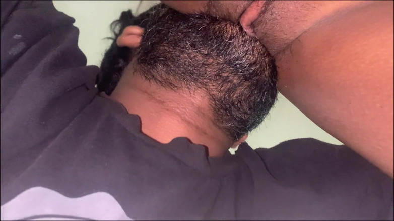 Tina Baby: Assim que ele acordou é a hora de ordenhar