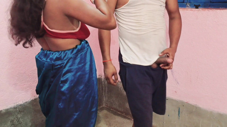 Trilokinath: Indiancă sexy desi bhabhi futută