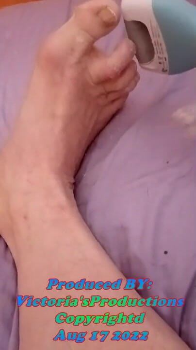 BBW nurse Vicki adventures with friends: Good morning part 2 pov toe care lotion