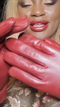 ความลับถุงมือหนังของคุณ