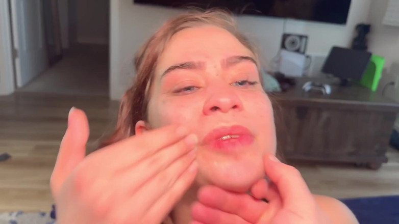 Face fucking king: Amateur Kaitlyn Kox Rough Sex &amp; Pissed on