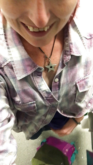 MistressWriggler: Dělám POV chcaní na letišti na cestě domů ze sexkace...