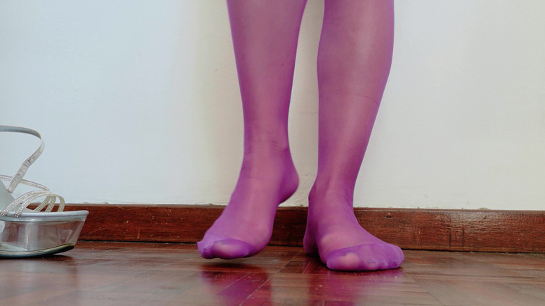 Kinky Lyrical: Nylon och klara klackar