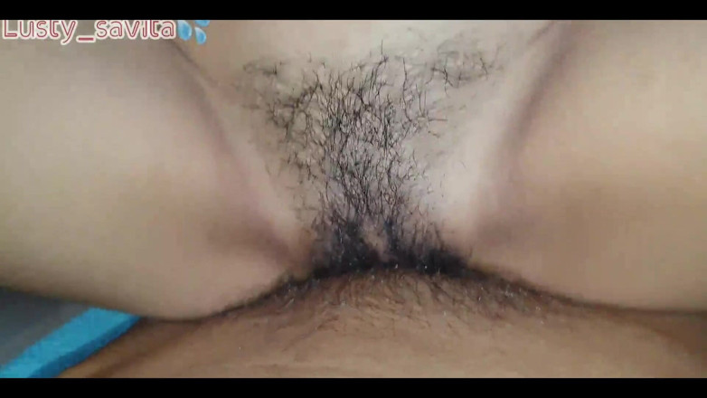 HunnyBunny: Azgın üvey erkek kardeş üvey üvey kız kardeşinin amını parçalıyor.