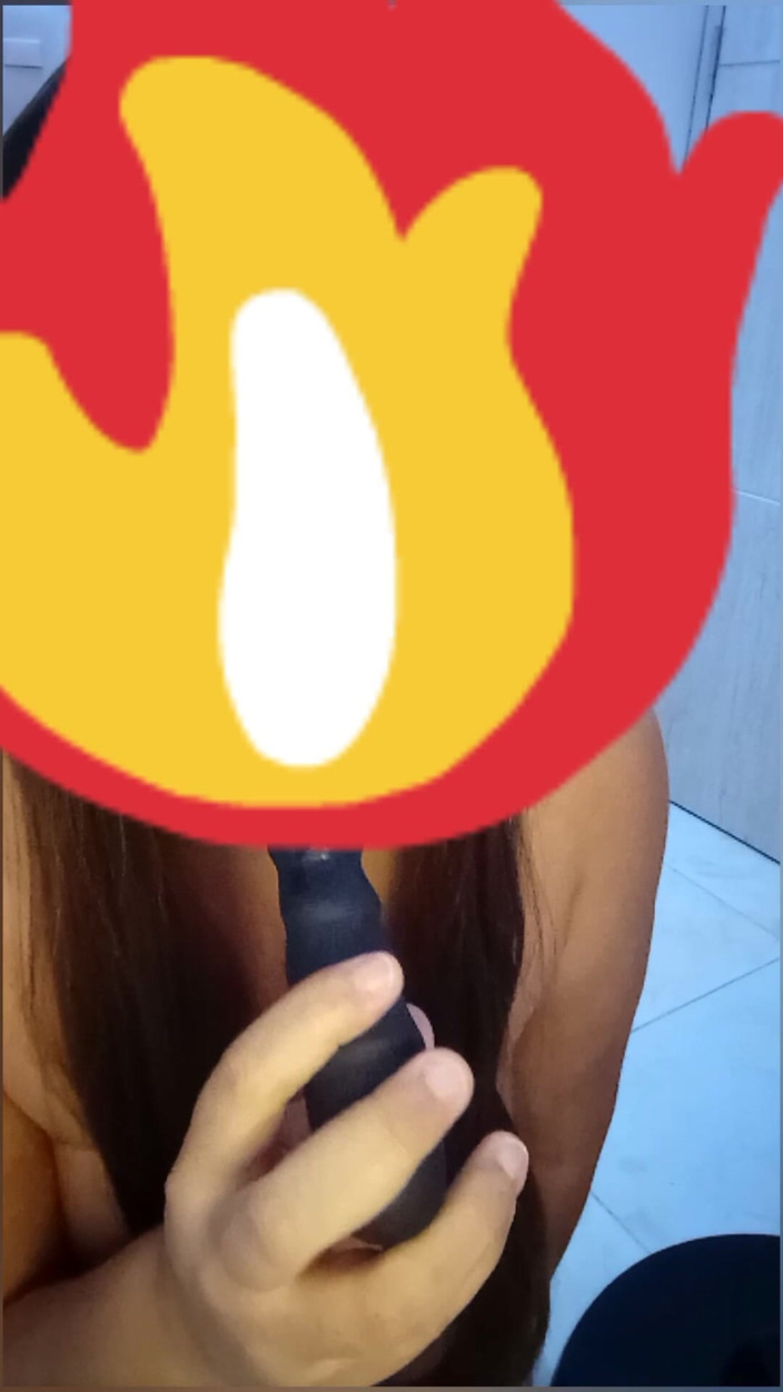 Jaky2023: Ibu suka banget toketnya dientot sama kontol besar