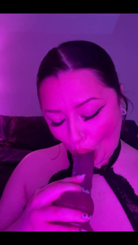 I Look so Pretty Sucking Dick I Wish It Was the Real Thing