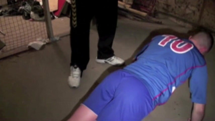Crunch Boy: Twink zneužitá sportovním trenérem IHS