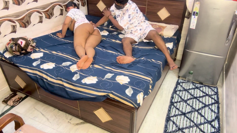 Badal09: Stiefvater und stieftochter, erstes mal leidenschaft, intensiver sex zu hause,...