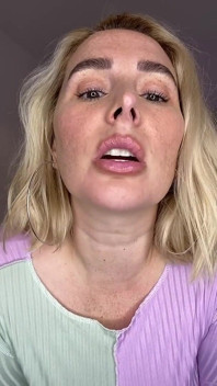 Paige wil je grote lul zien