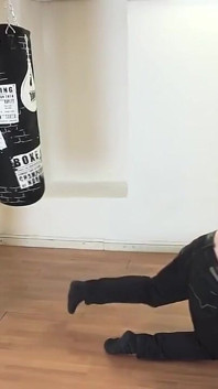 Fitnessstudio-schätzchen Dominiert Fett Maskierte Devote