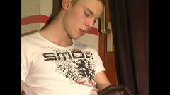 Skater Boys Studio: Patenci twink çift kulüpte sikişiyor