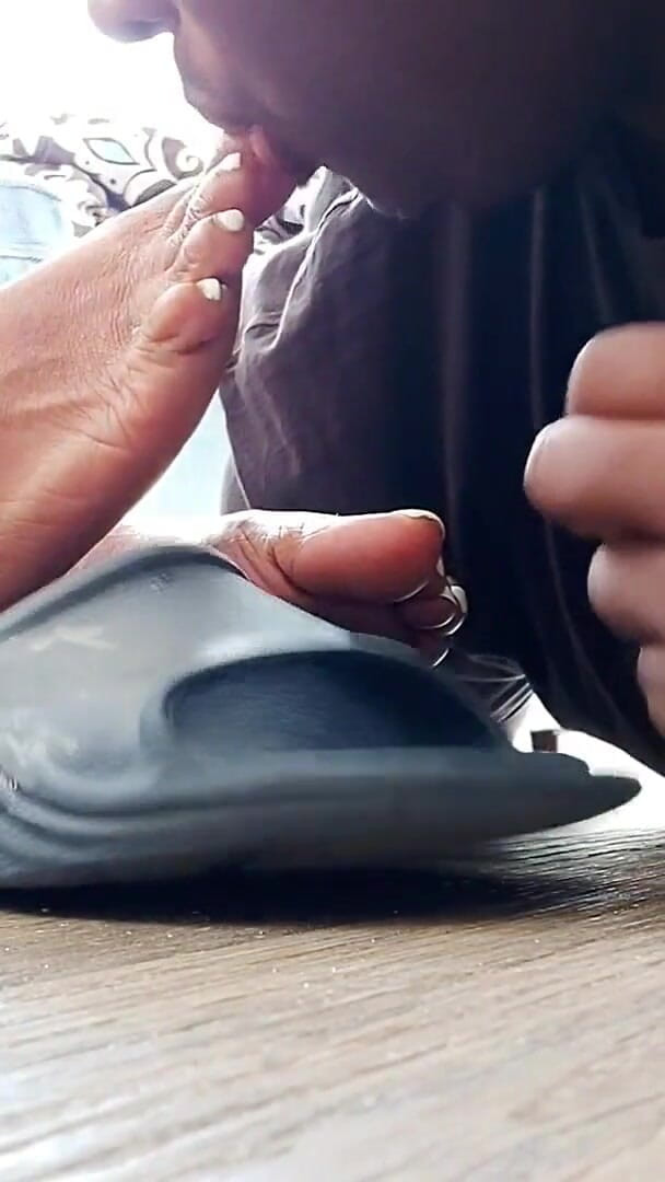 BBW Diva Foot Domination of Soles Have Mercy (Feet Junkies Media)