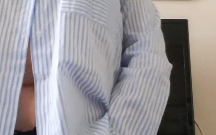 Mommy big hairy pussy: Stepmother Undresses so Stepson Can Fuck Her