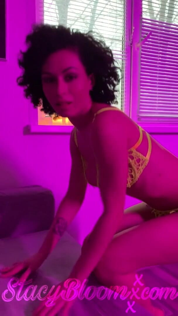 Stacy Bloom: Hot girl passionate striptease and fingering