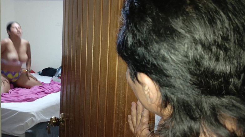 Lady: 変態の老人が美しく胸の豊かな継娘とセックス