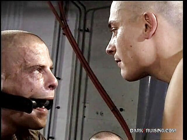 Cazzofilm: 스킨 헤드 하드코어 세션