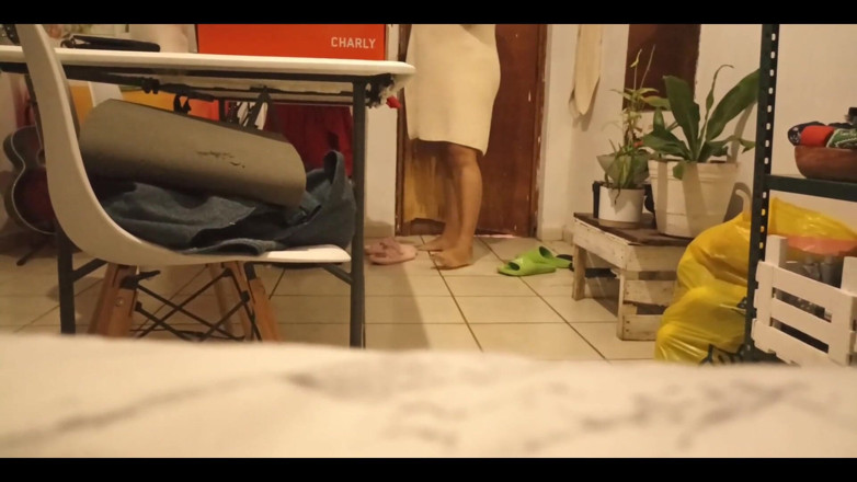 Karmicoxv: Min knubbiga gravida flickvän skickar mig en video av sig...