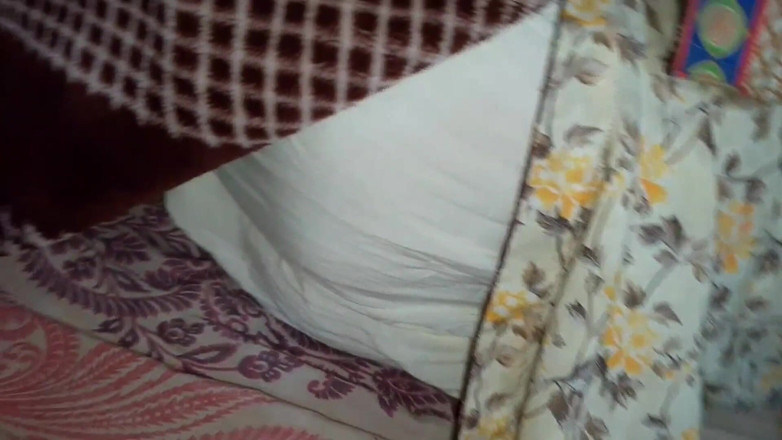 QueenbeautyQB: Desi Indisch pas getrouwd meisje