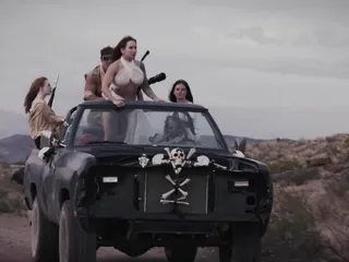Freya Parker Dikongkek Berganda Dalam Trak Pikap - Furiosa Porn Cosplay Parodi