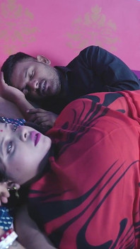 Mama vitregă indiană desi și fiul ei vitreg necondiționat cu futai dur Video prima dată