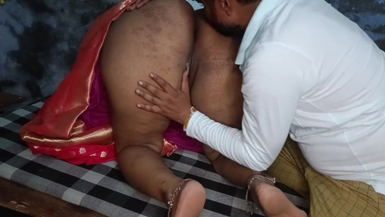 Yourgeeta8899: 25 Years Old Beautiful Desi Bhabhi Got Angry When Stepbrother...