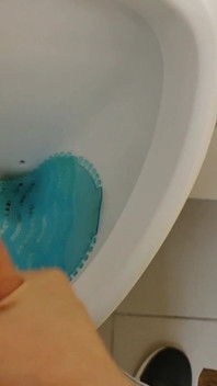 Piss, Jerking and Cum in the Hospital