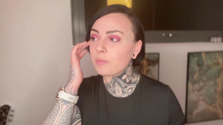 Miss Valentina: Куколд и бойфренд в реальной жизни