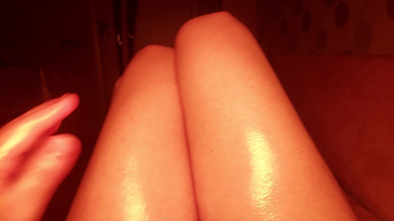 Kitty_Cross: Naolejovaný Hands Free Mega Cum Sexy Lesklý Femboy Stříkající orgasmus...