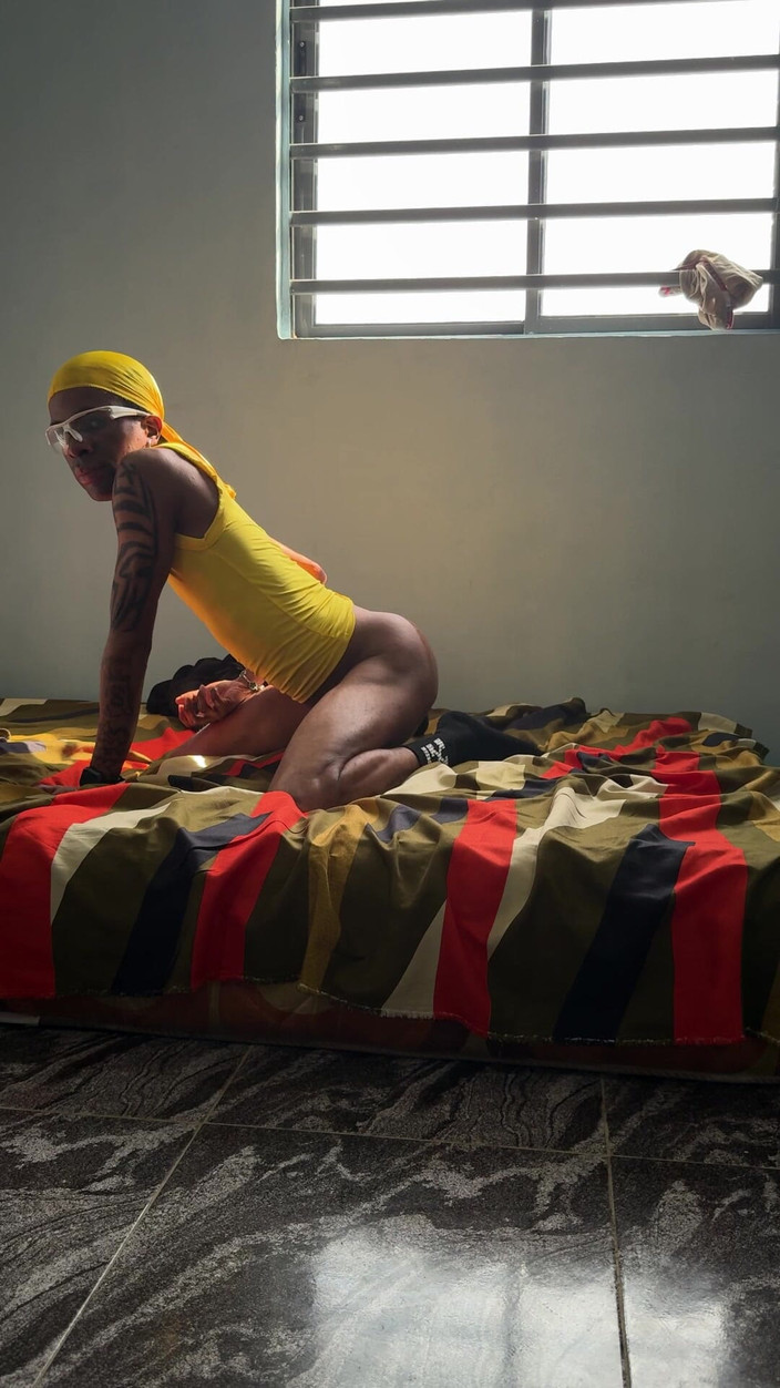 YungthugM: Sarı takım arkadaşları yarakla dinleniyor