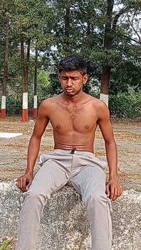 Cara bersalaman sambil duduk