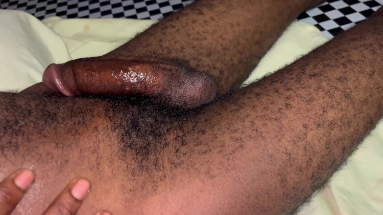 Mrinnocent69 Solo: बालों वाला लड़का पॉकेट चूत का उपयोग कर रहा है भाग 1