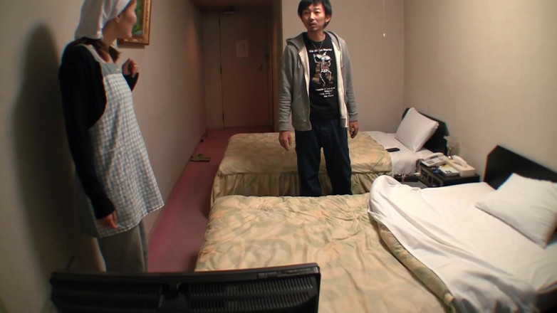 EAGLE Global: How Far Can You Go to Get Laid! the Landlady...