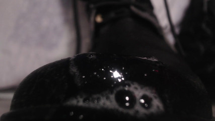 Hunky time: Usta seni itaatkar edepsiz domuzlar olarak kullanıyor